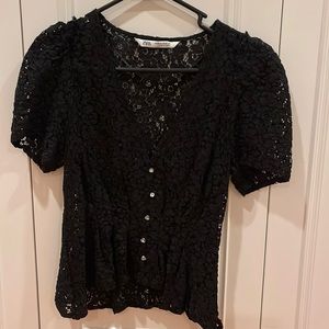 Cute Zara lace peplum blouse. Size XS